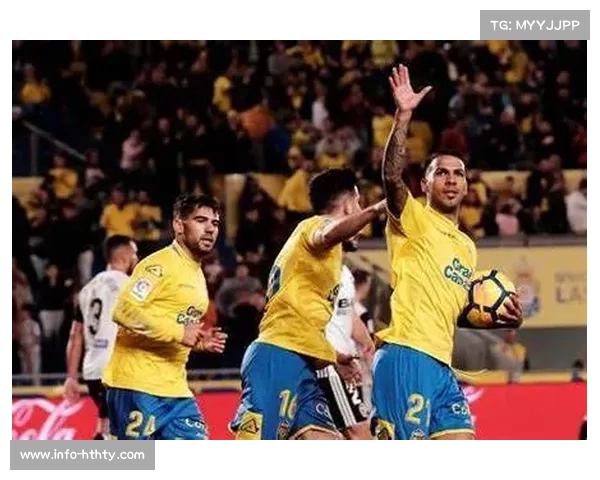 帕尔马0-1不敌佛罗伦萨,门将神扑难阻失利 帕尔马0-1不敌佛罗伦萨,门将神扑难阻失利